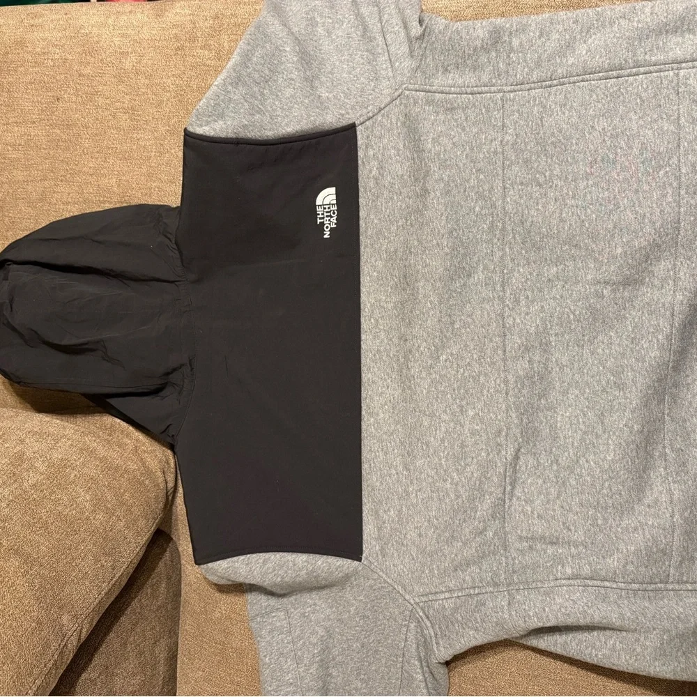 The North Face Men's Black and Gray Jacket - Picture 4 of 7